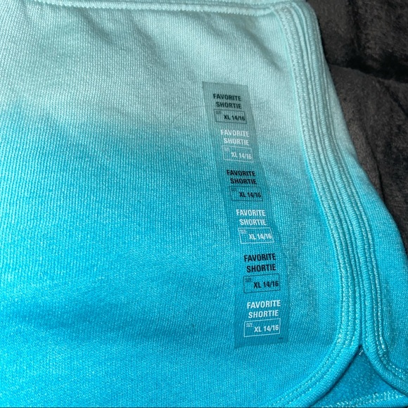 SO Shorts - Picture 3 of 6